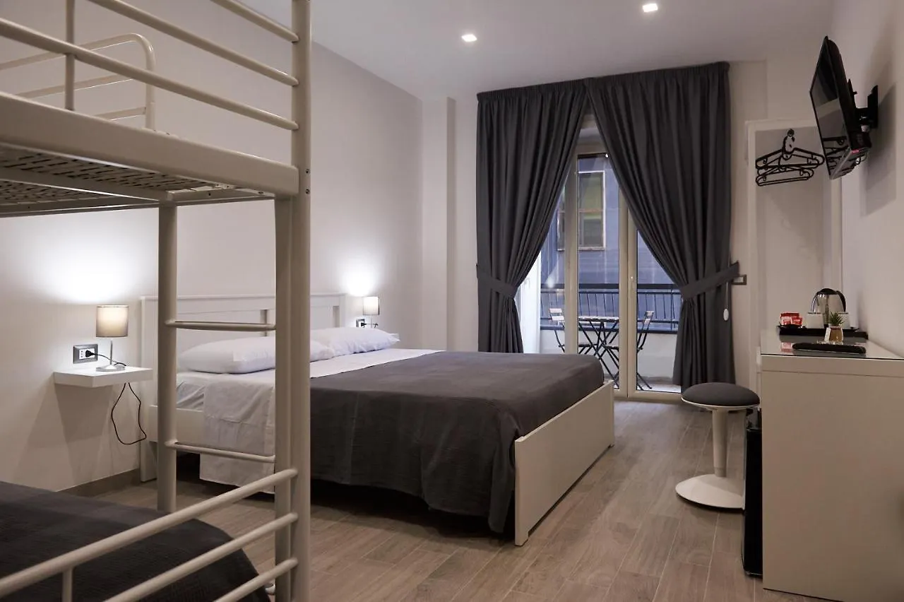 **  Napoli Regina Bed and Breakfast Ιταλία