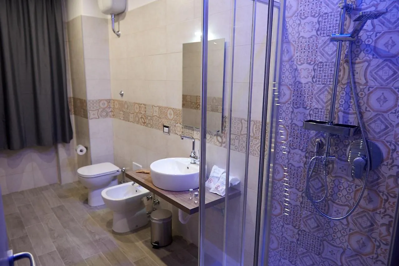 Napoli Regina Bed and Breakfast Νάπολη
