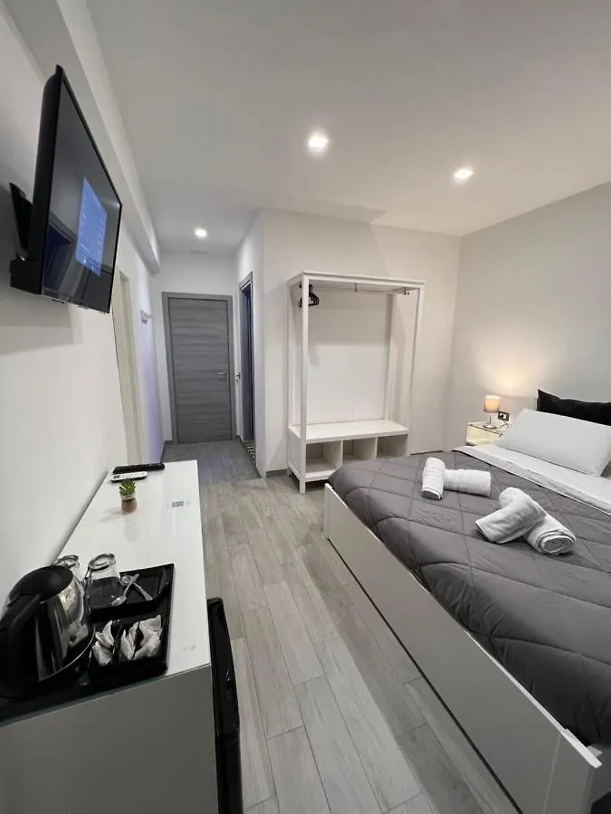 **  Napoli Regina Bed and Breakfast Ιταλία