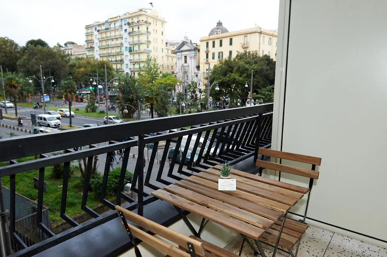 Napoli Regina Bed & Breakfast 2*, Naples